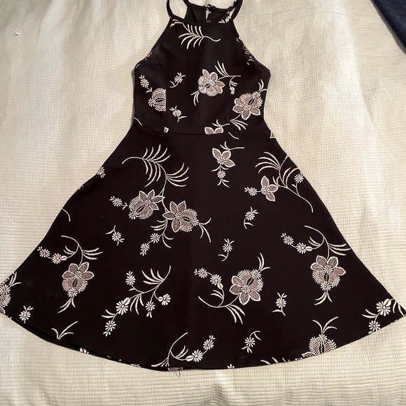 Eclipse knee length dress size small - Picture 2 of 4